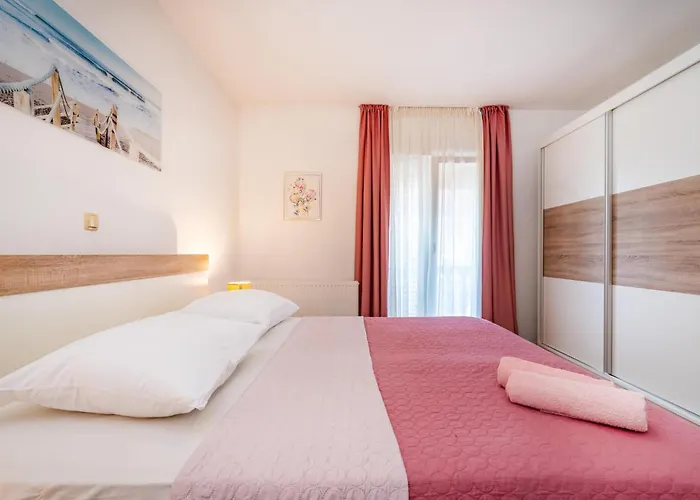 Cozy In With Wifi Prázdninový dům Posedarje